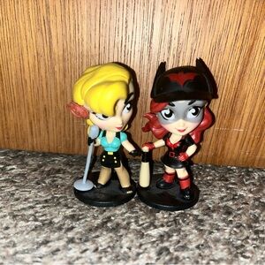 DC Bombshell Mini Figurines (Set of 2)